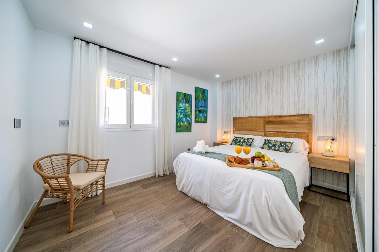 Sunset Malaga - Luxurious & Parking Apartment Экстерьер фото
