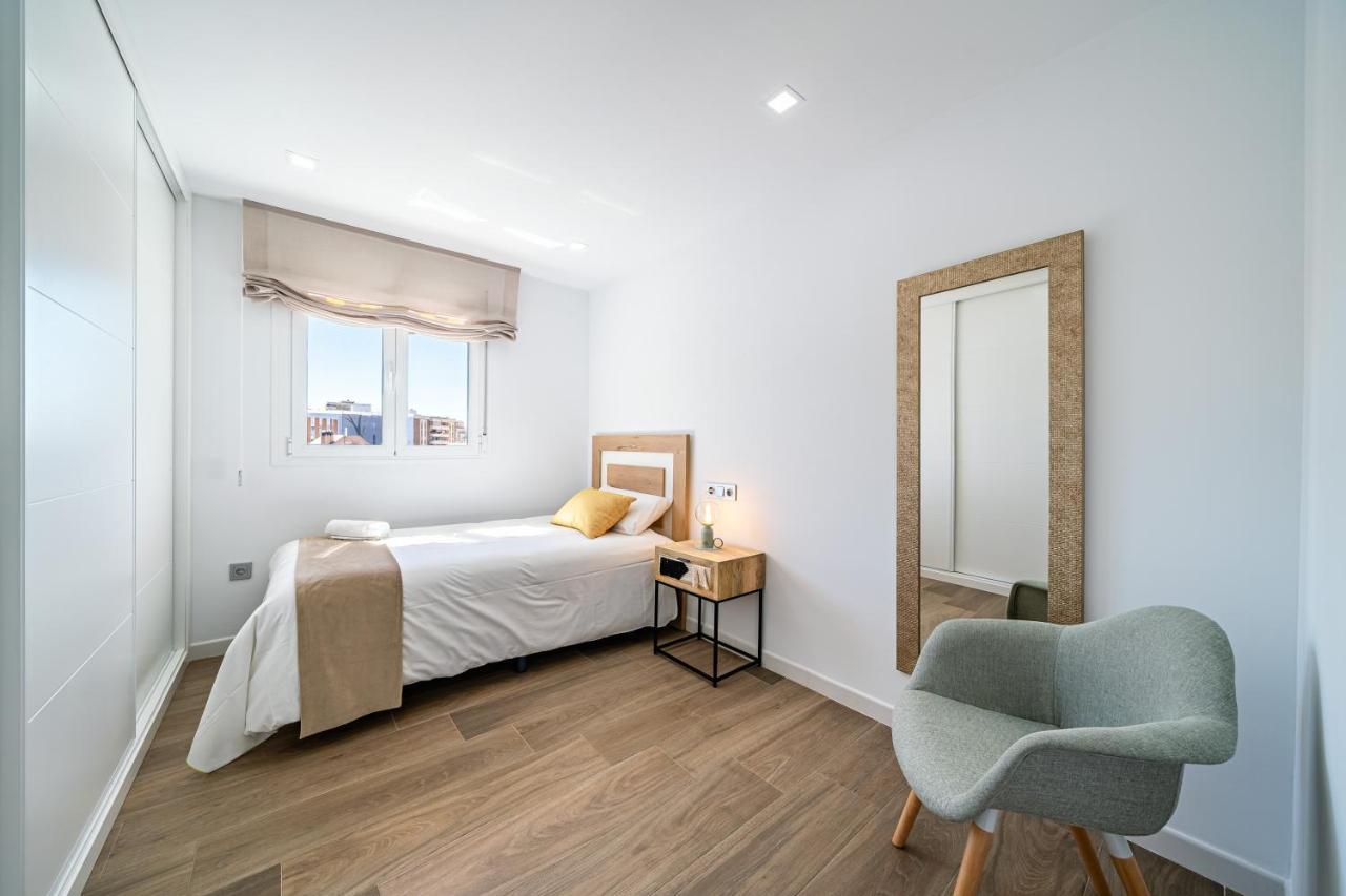 Sunset Malaga - Luxurious & Parking Apartment Экстерьер фото