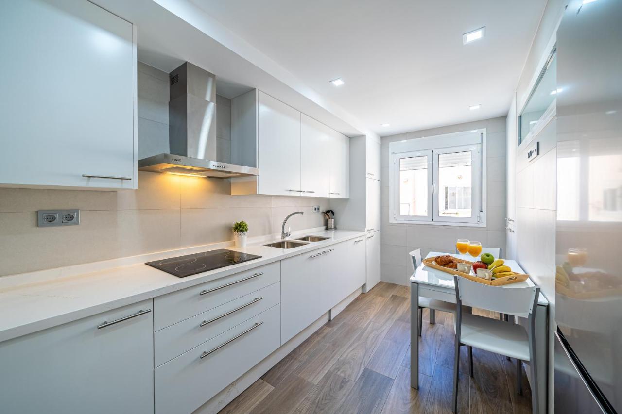 Sunset Malaga - Luxurious & Parking Apartment Экстерьер фото